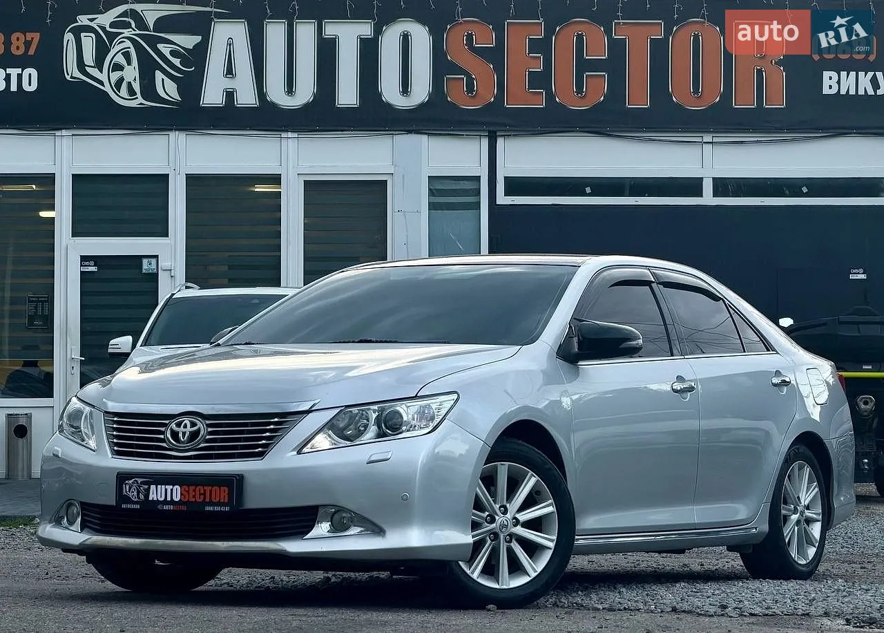 2012 Toyota Camry - мініатюра 18