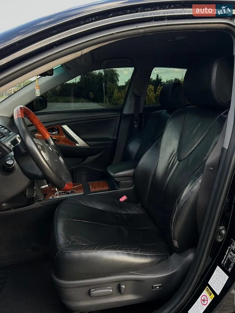 2010 Toyota Camry - мініатюра 16