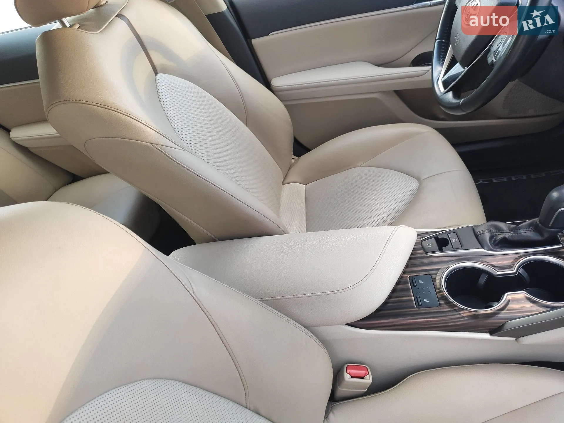 2019 Toyota Camry - мініатюра 20
