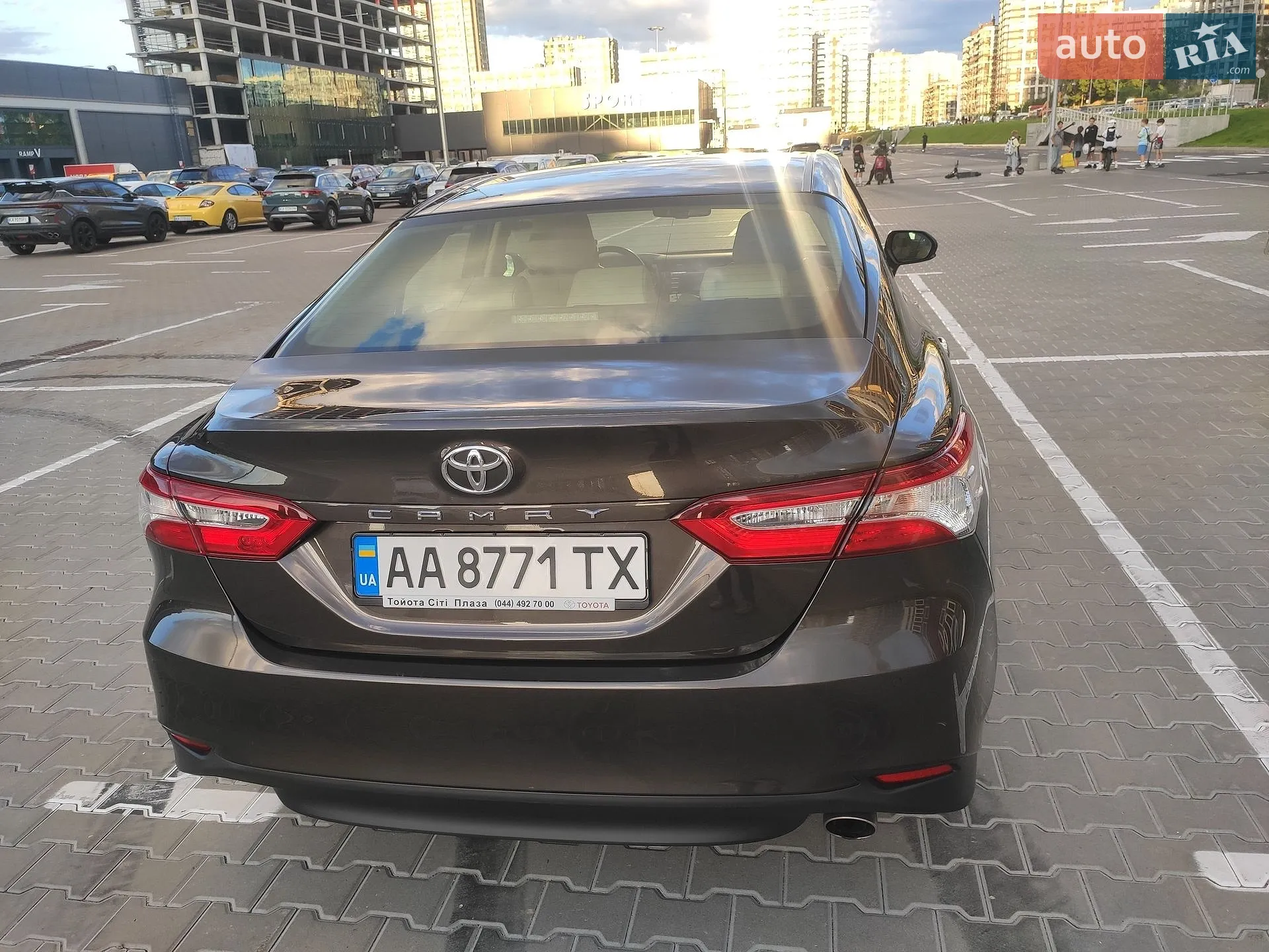 2019 Toyota Camry - мініатюра 5