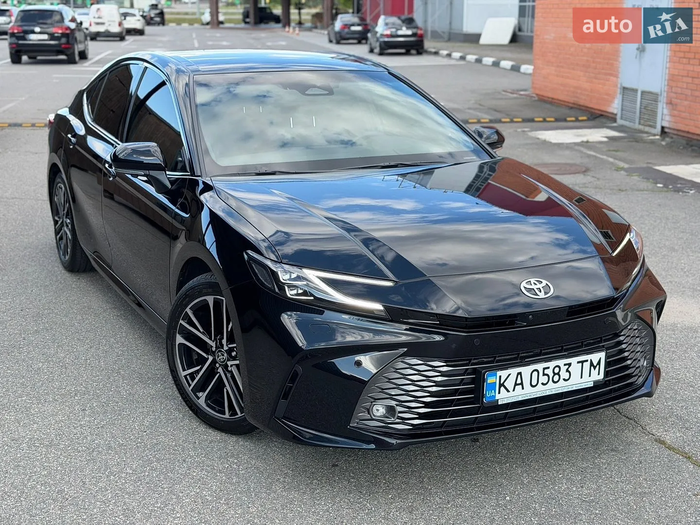 2025 Toyota Camry - мініатюра 9