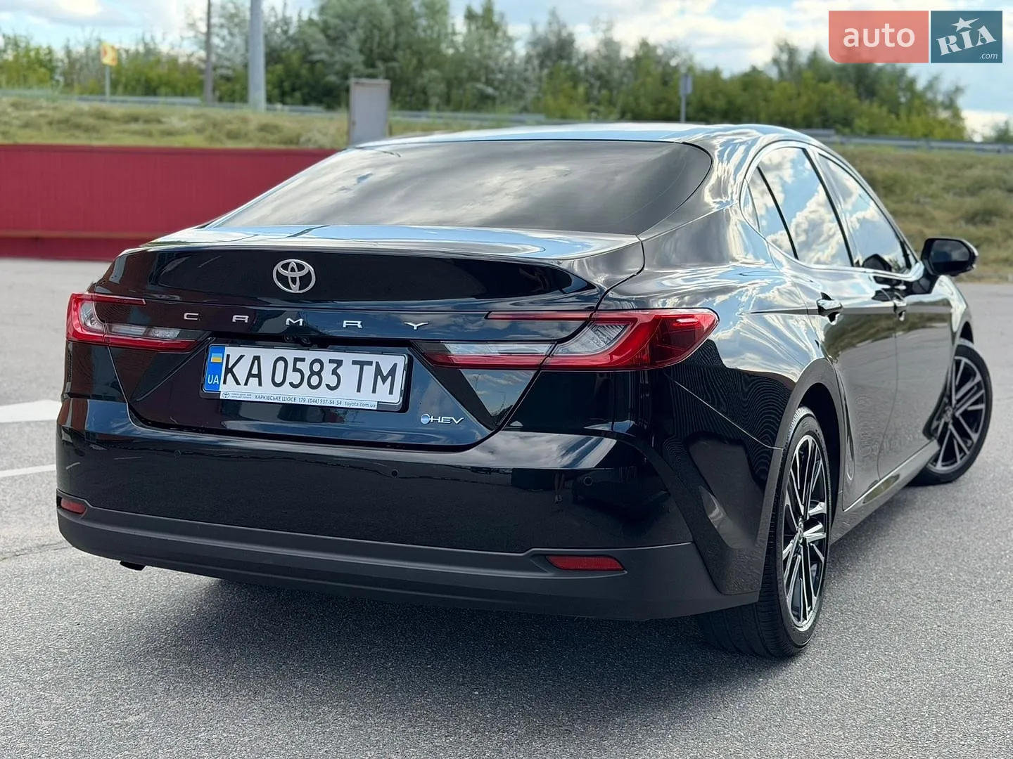 2025 Toyota Camry - мініатюра 15