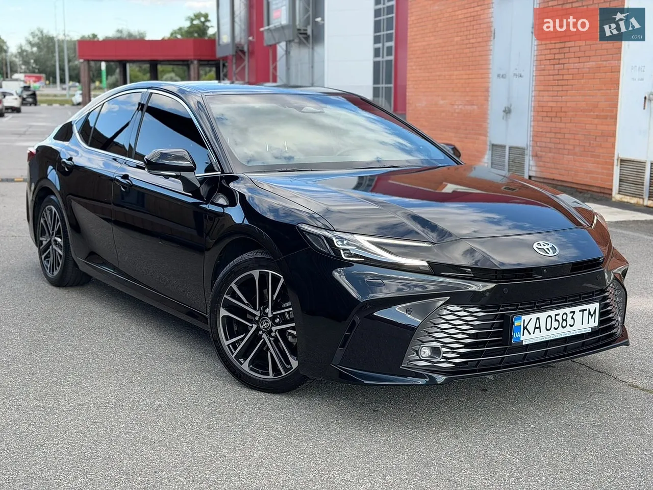 2025 Toyota Camry - мініатюра 30