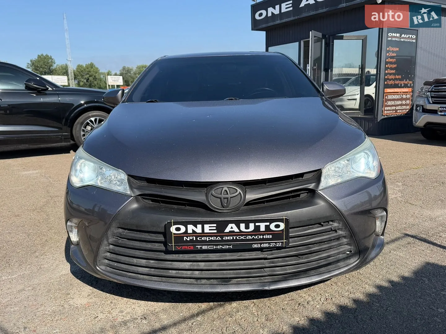 2015 Toyota Camry - мініатюра 3