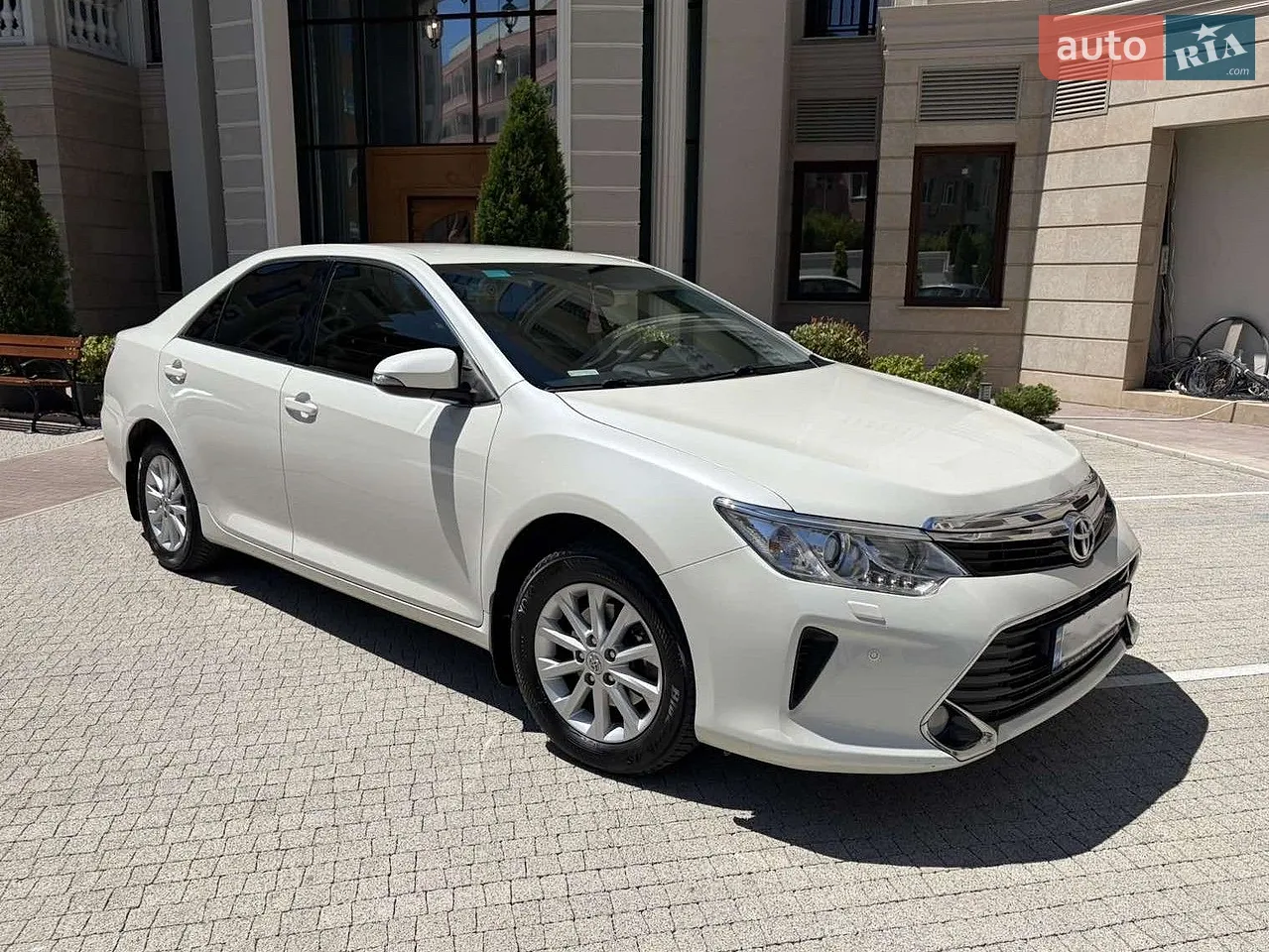 2016 Toyota Camry - мініатюра 14