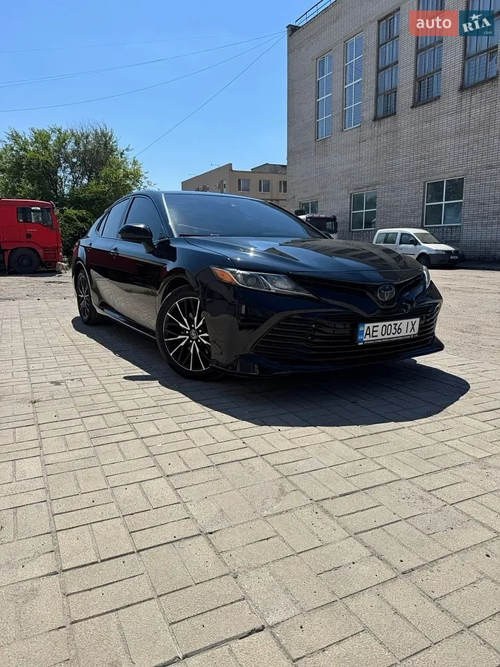 2018 Toyota Camry - мініатюра 7