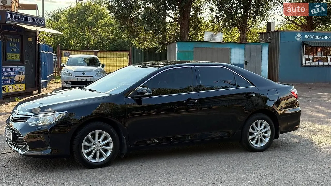 2017 Toyota Camry - мініатюра 15