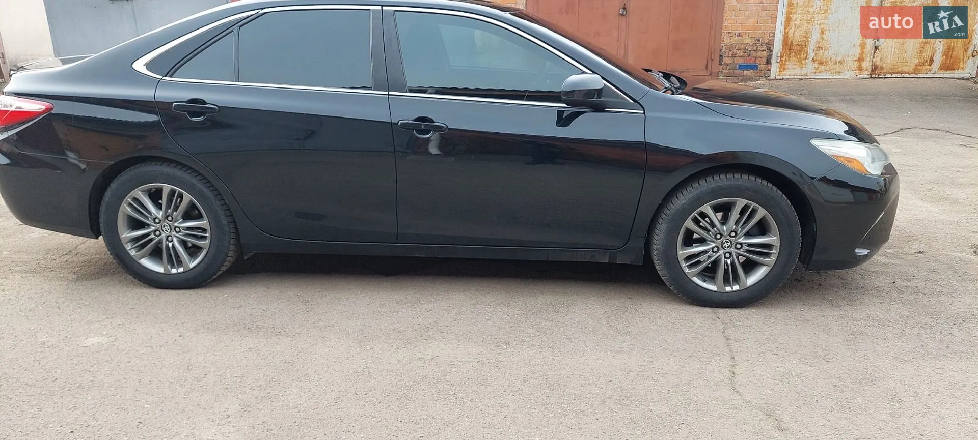 2016 Toyota Camry - мініатюра 11