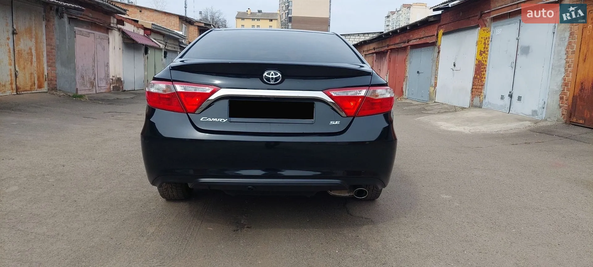 2016 Toyota Camry - мініатюра 13