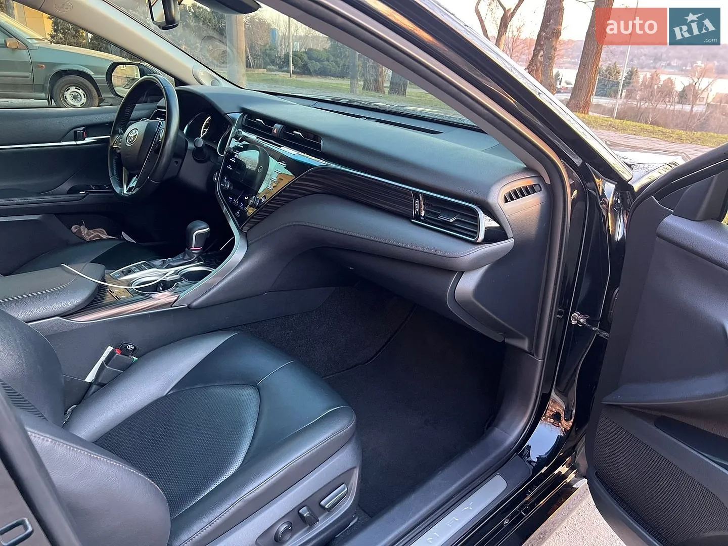 2020 Toyota Camry - мініатюра 10