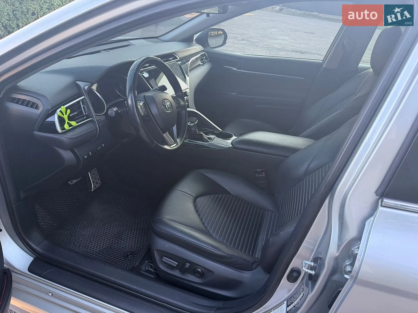2017 Toyota Camry - мініатюра 10