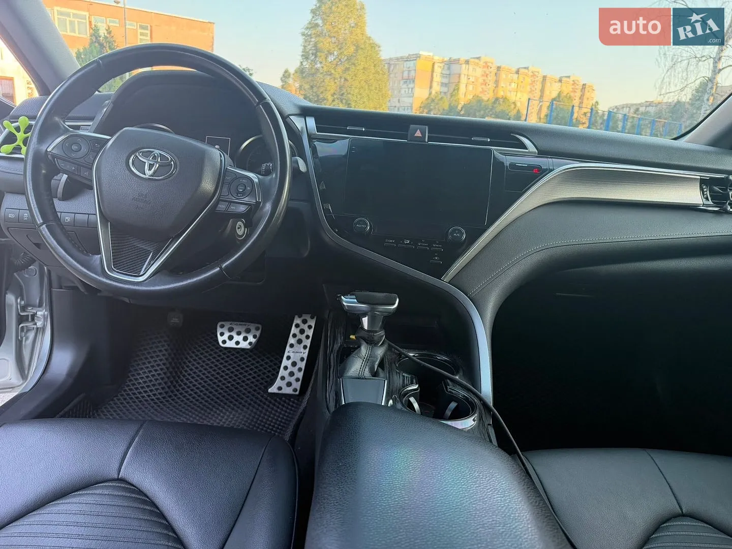 2017 Toyota Camry - мініатюра 13
