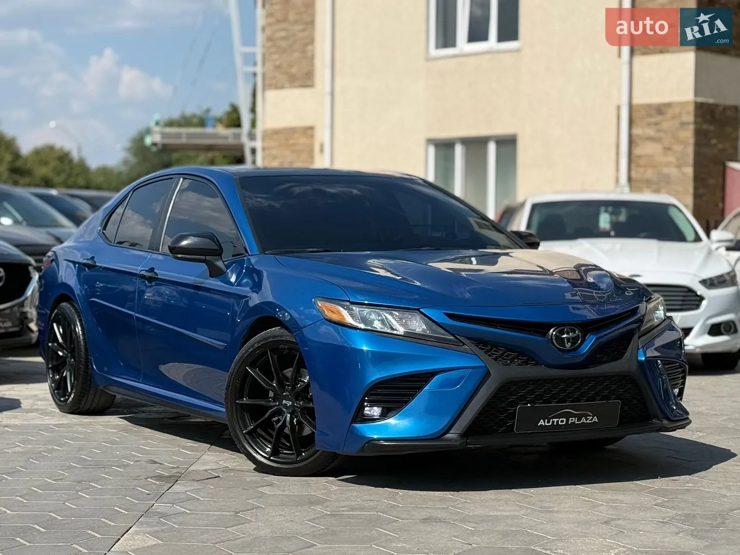 2017 Toyota Camry - мініатюра 3