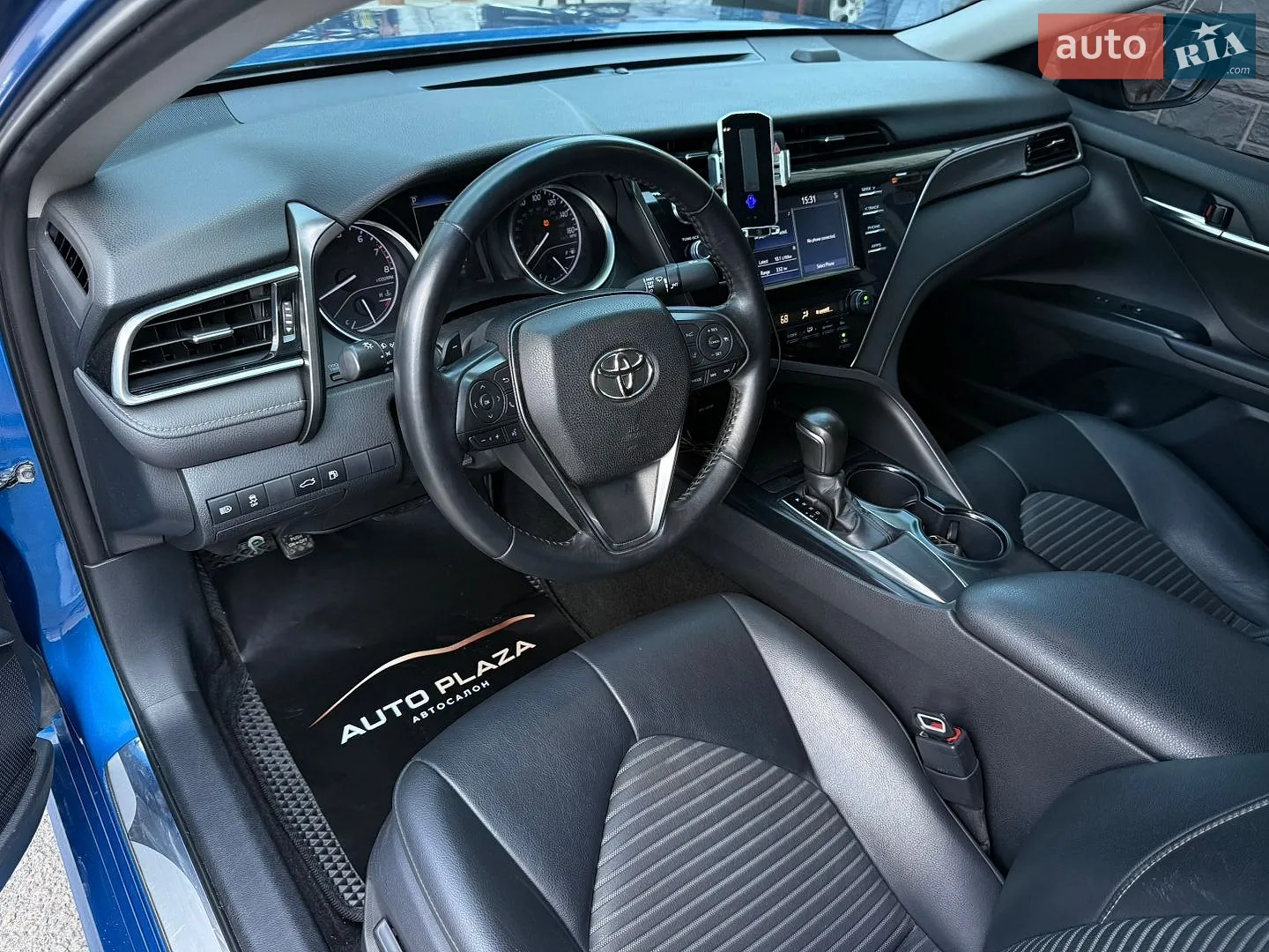 2017 Toyota Camry - мініатюра 20