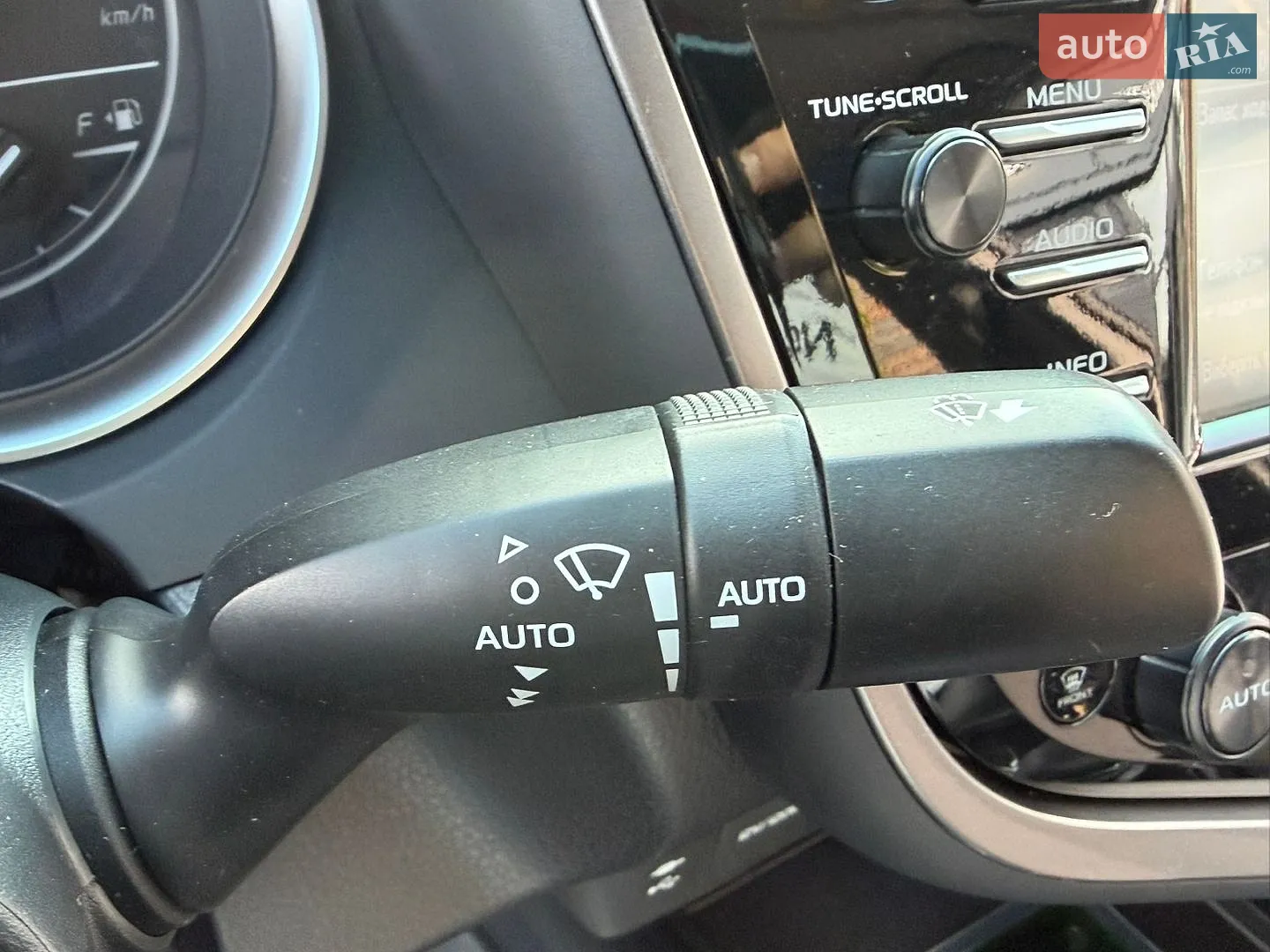 2017 Toyota Camry - мініатюра 52