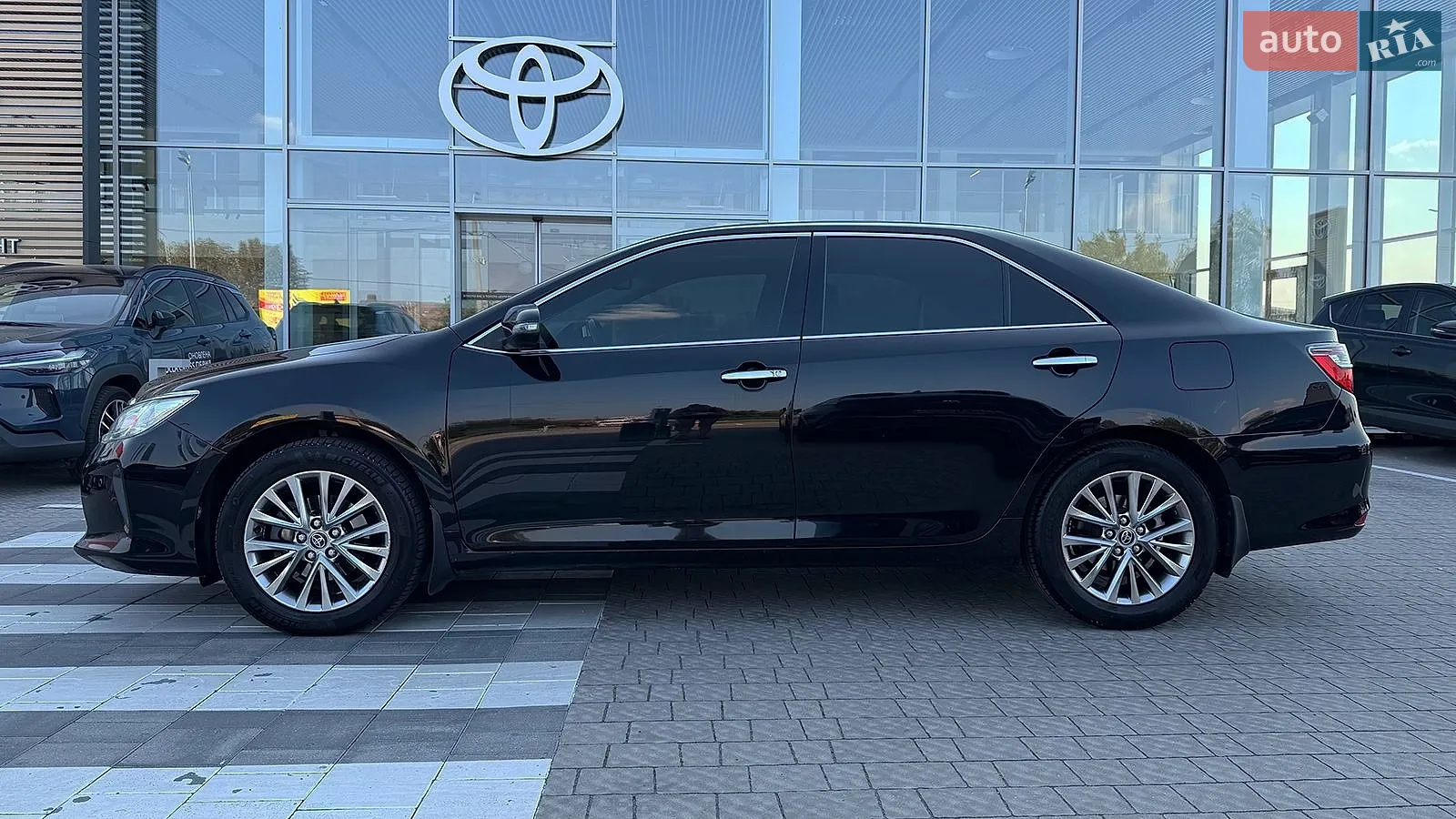 2017 Toyota Camry - мініатюра 3