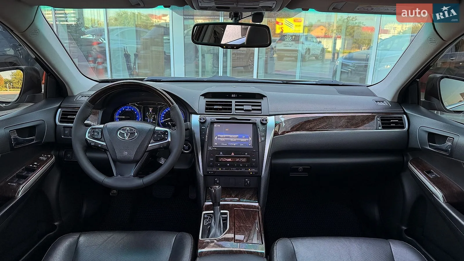 2017 Toyota Camry - мініатюра 8
