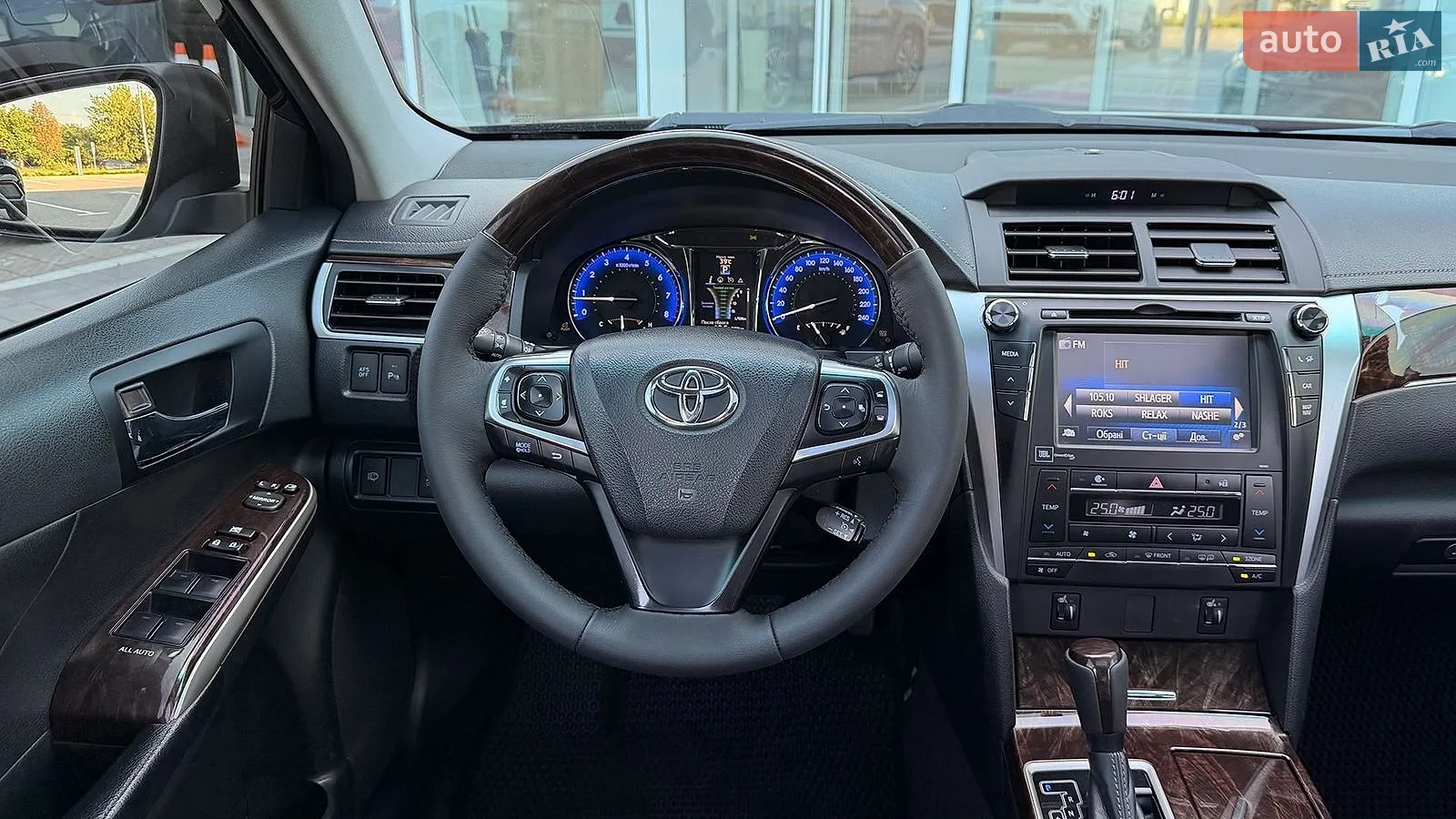 2017 Toyota Camry - мініатюра 9