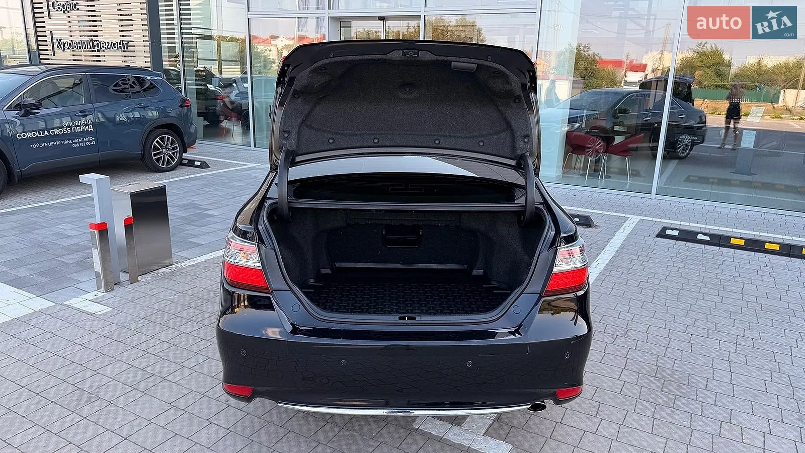 2017 Toyota Camry - мініатюра 10