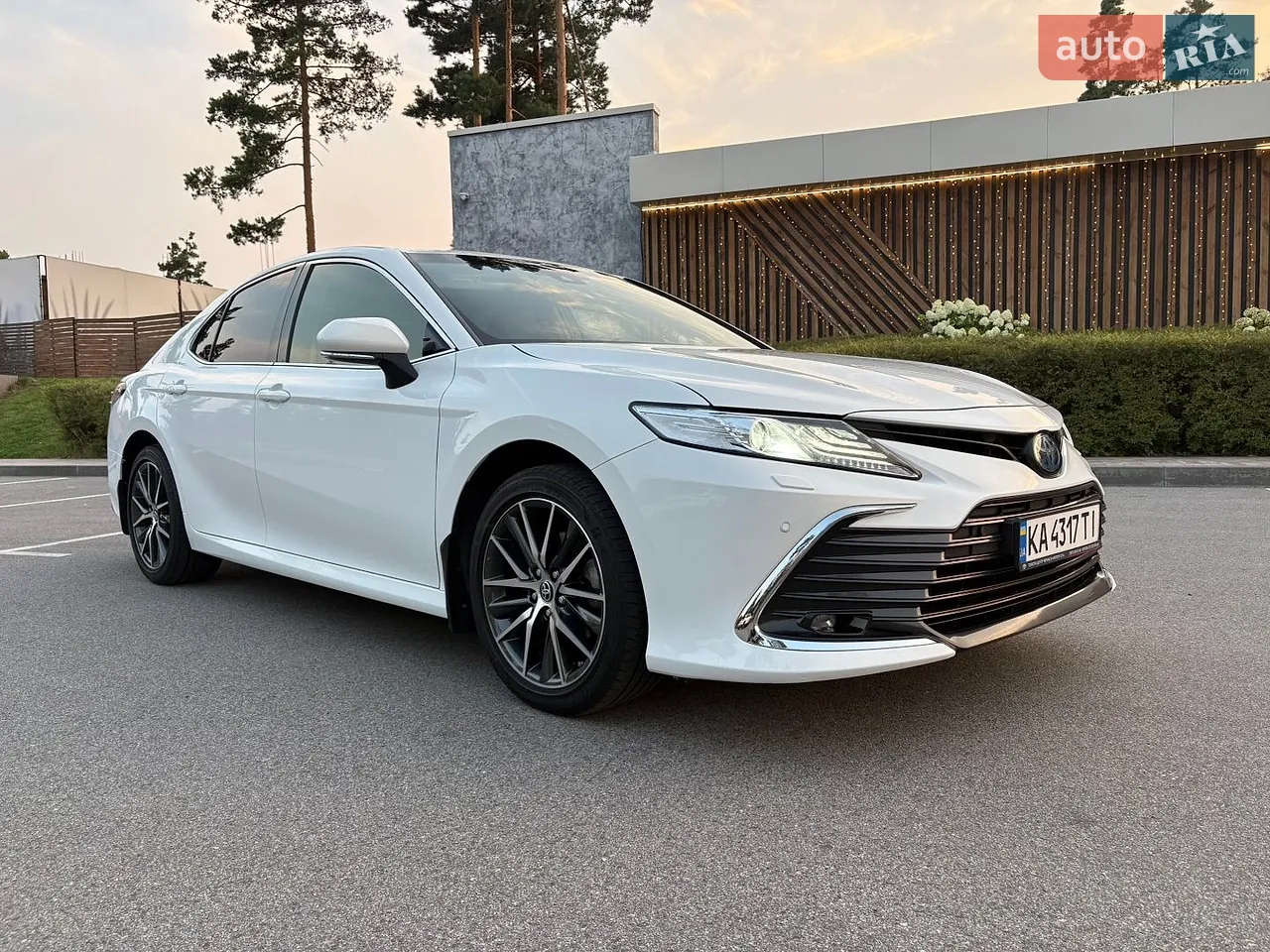 2020 Toyota Camry - мініатюра 11