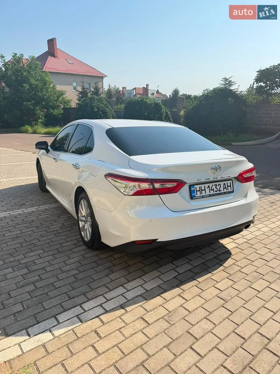 2018 Toyota Camry - мініатюра 2