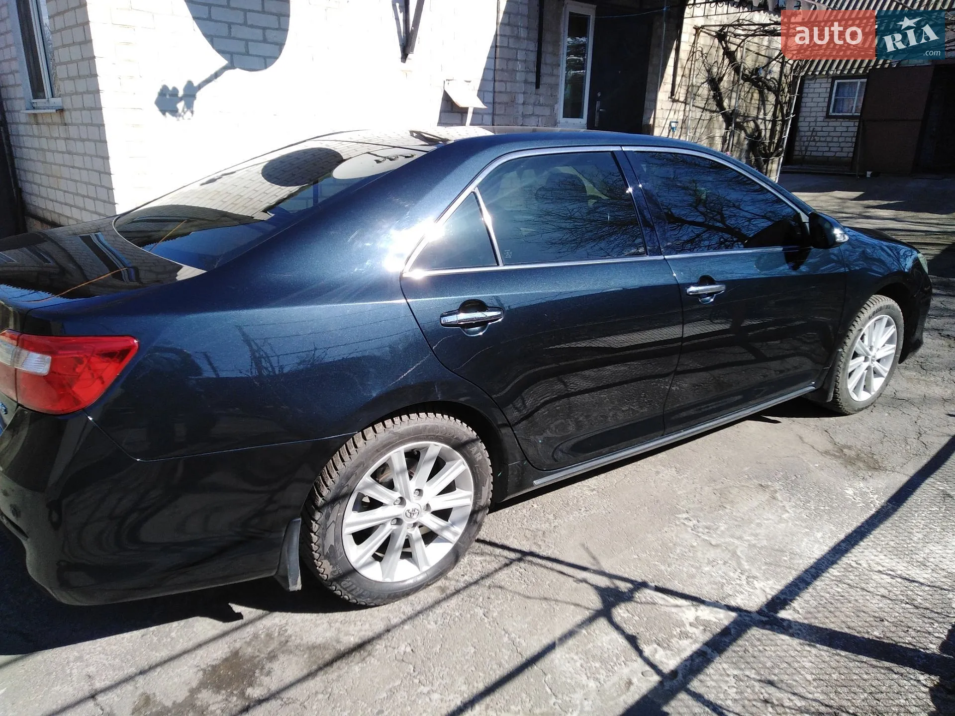 2011 Toyota Camry - мініатюра 3