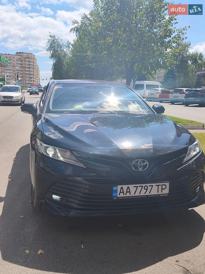 2019 Toyota Camry - мініатюра 18