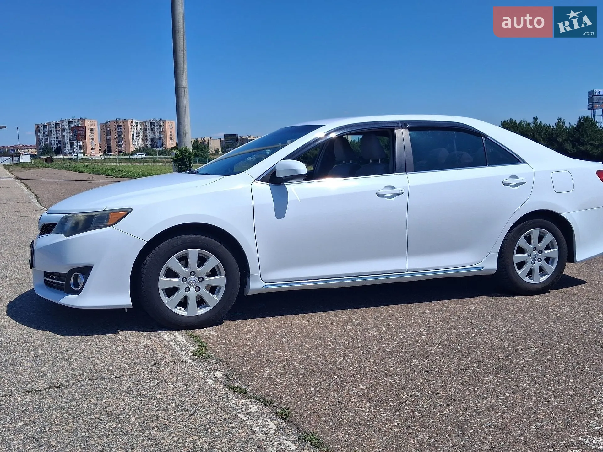 2011 Toyota Camry - мініатюра 3