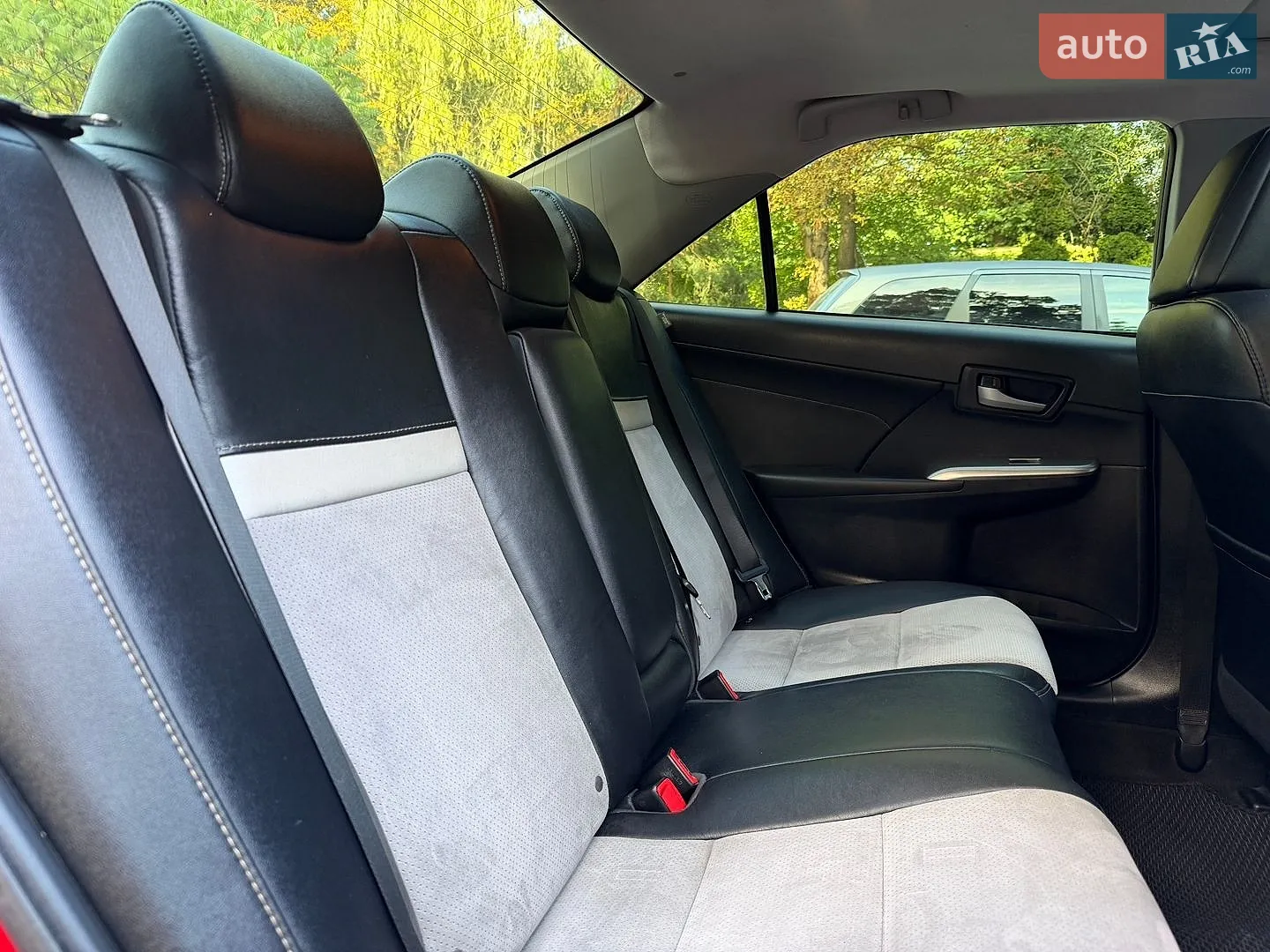 2013 Toyota Camry - мініатюра 39