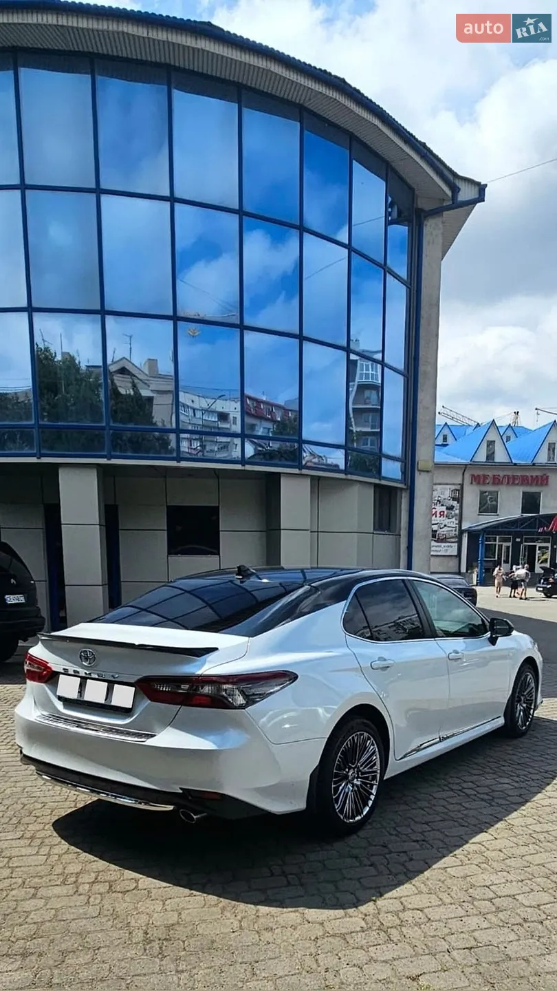 2021 Toyota Camry - мініатюра 8