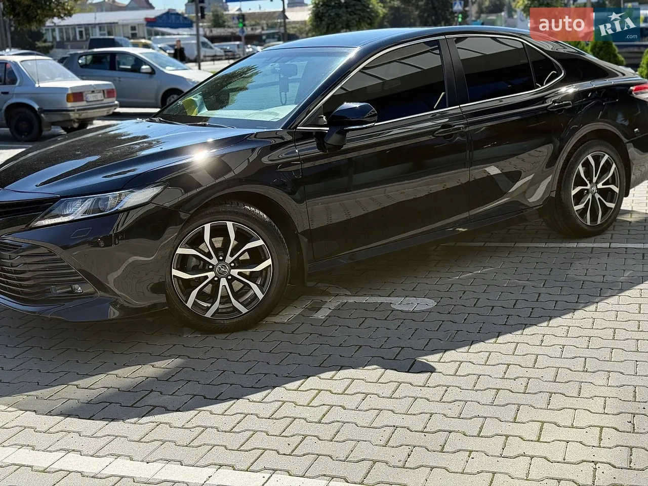 2018 Toyota Camry - мініатюра 18