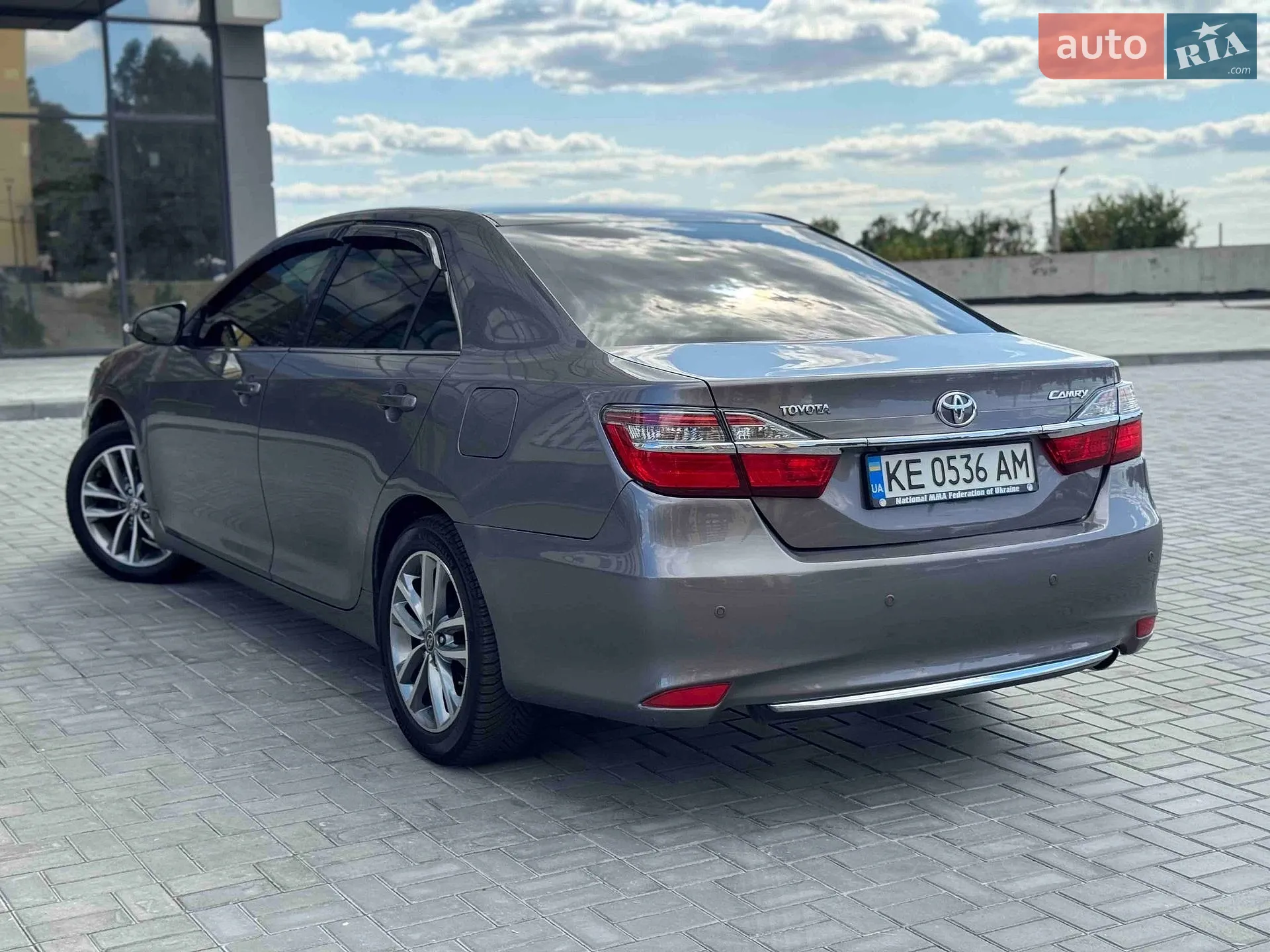 2016 Toyota Camry - мініатюра 6