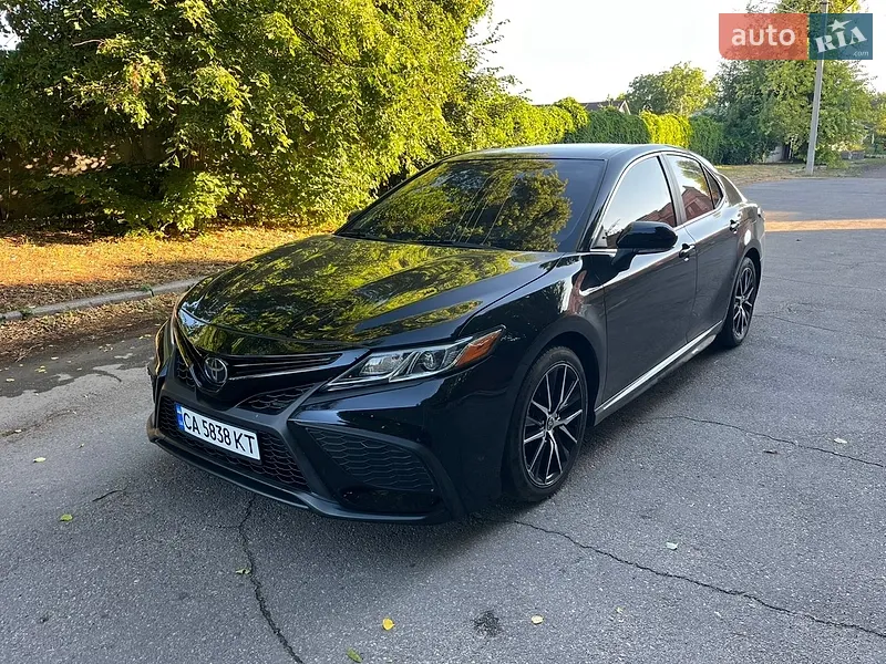 Toyota Camry 2023