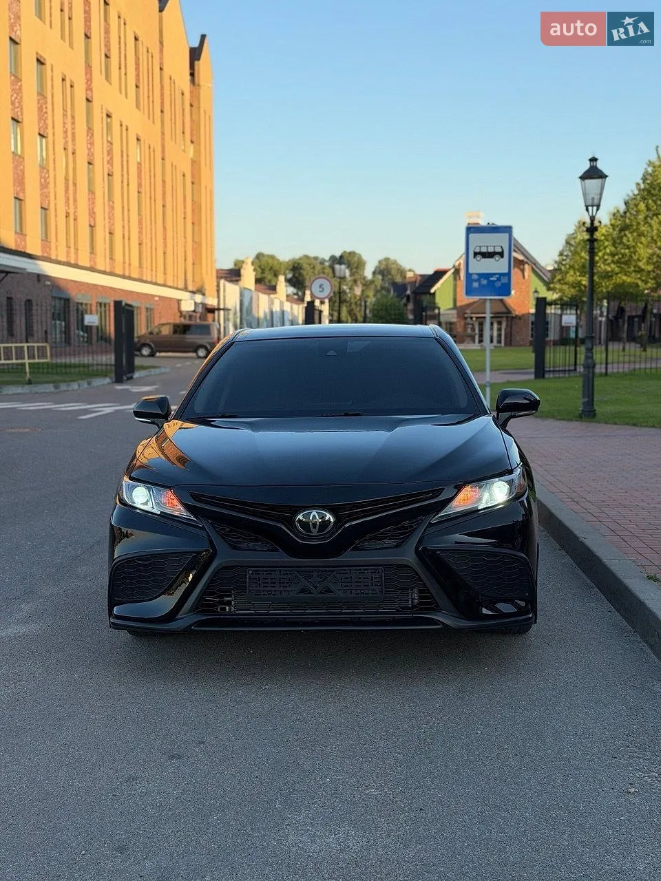 2023 Toyota Camry - мініатюра 8