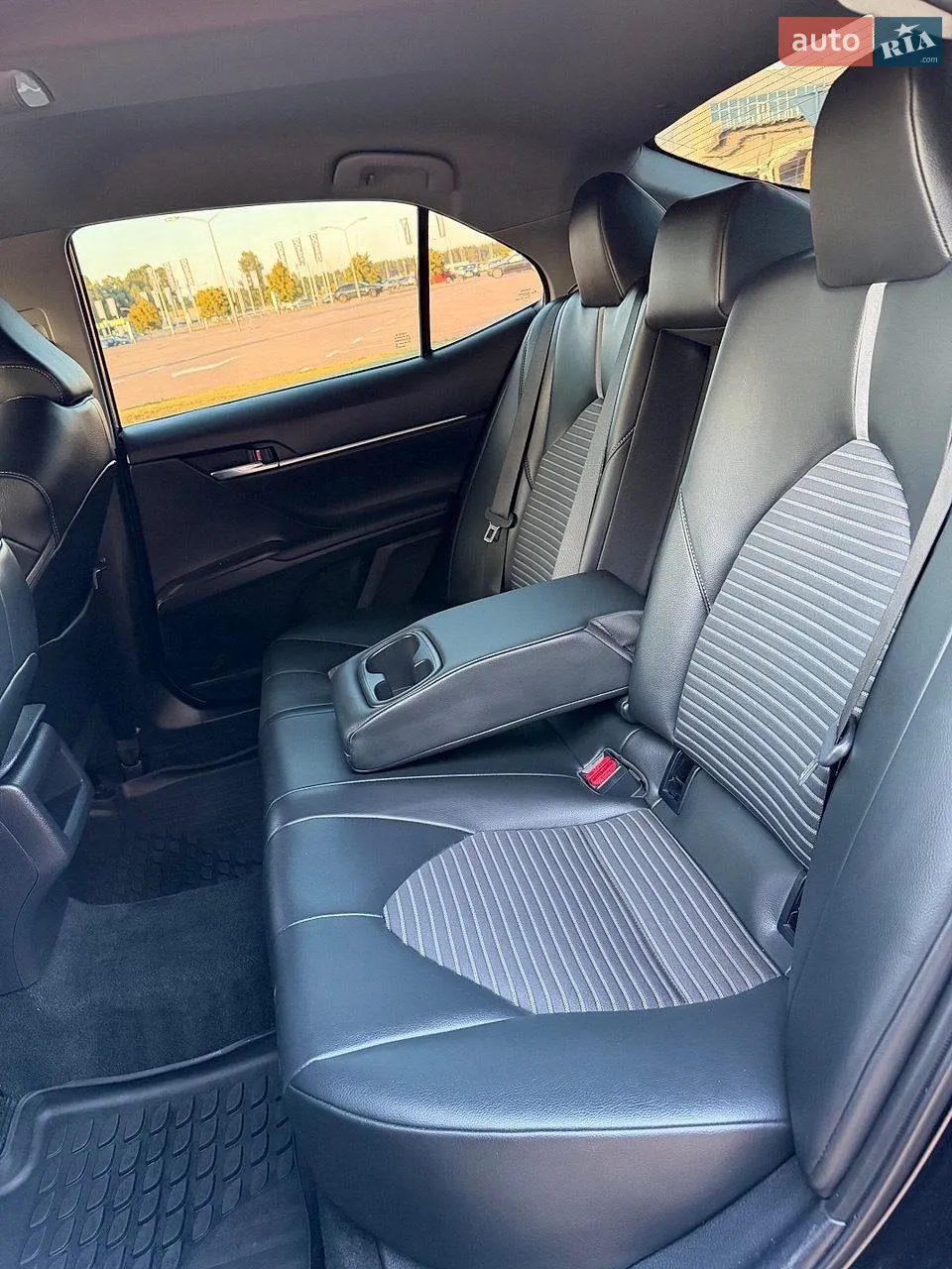 2023 Toyota Camry - мініатюра 24