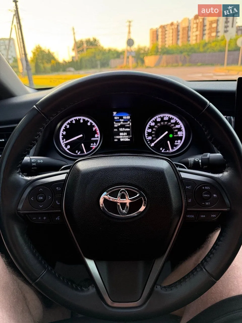 2023 Toyota Camry - мініатюра 33