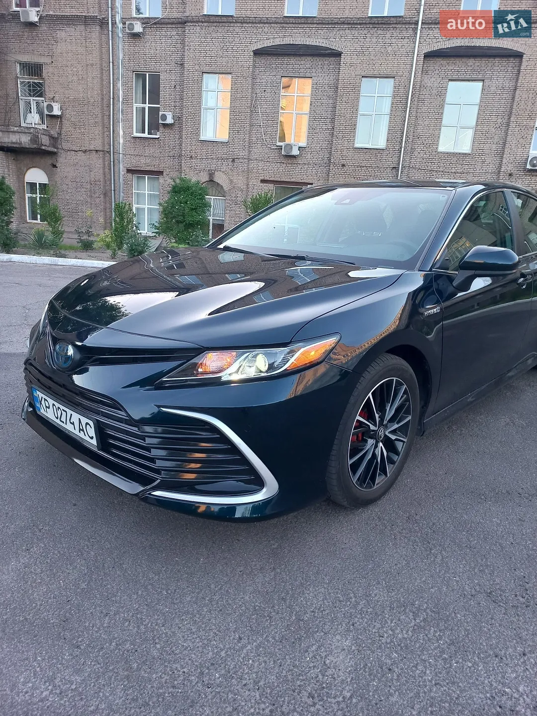 2021 Toyota Camry - мініатюра 2