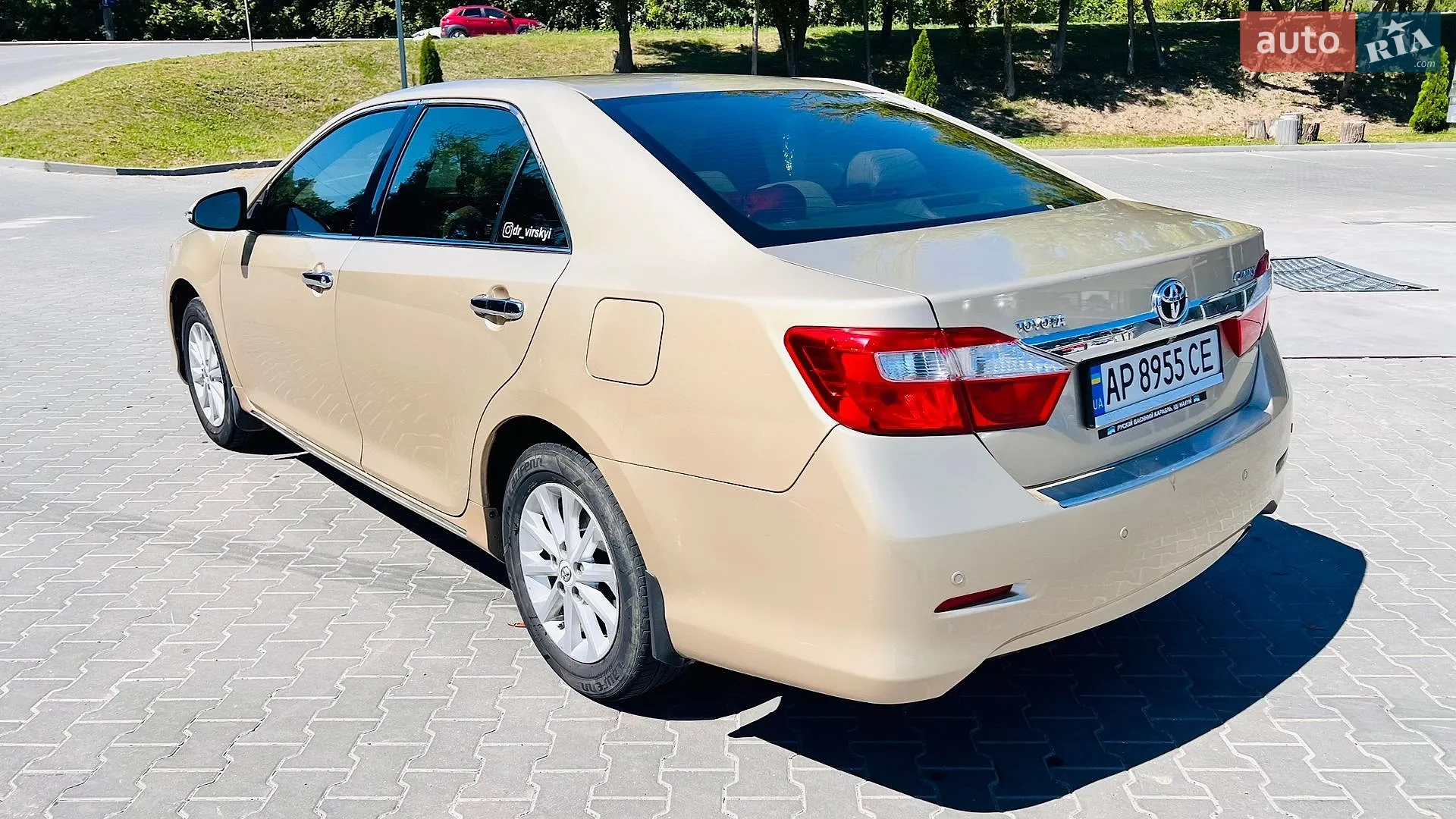 2011 Toyota Camry - мініатюра 5