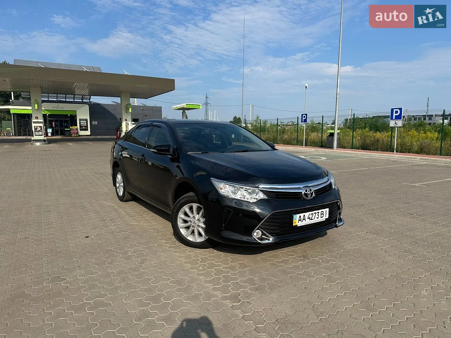 2016 Toyota Camry - мініатюра 3