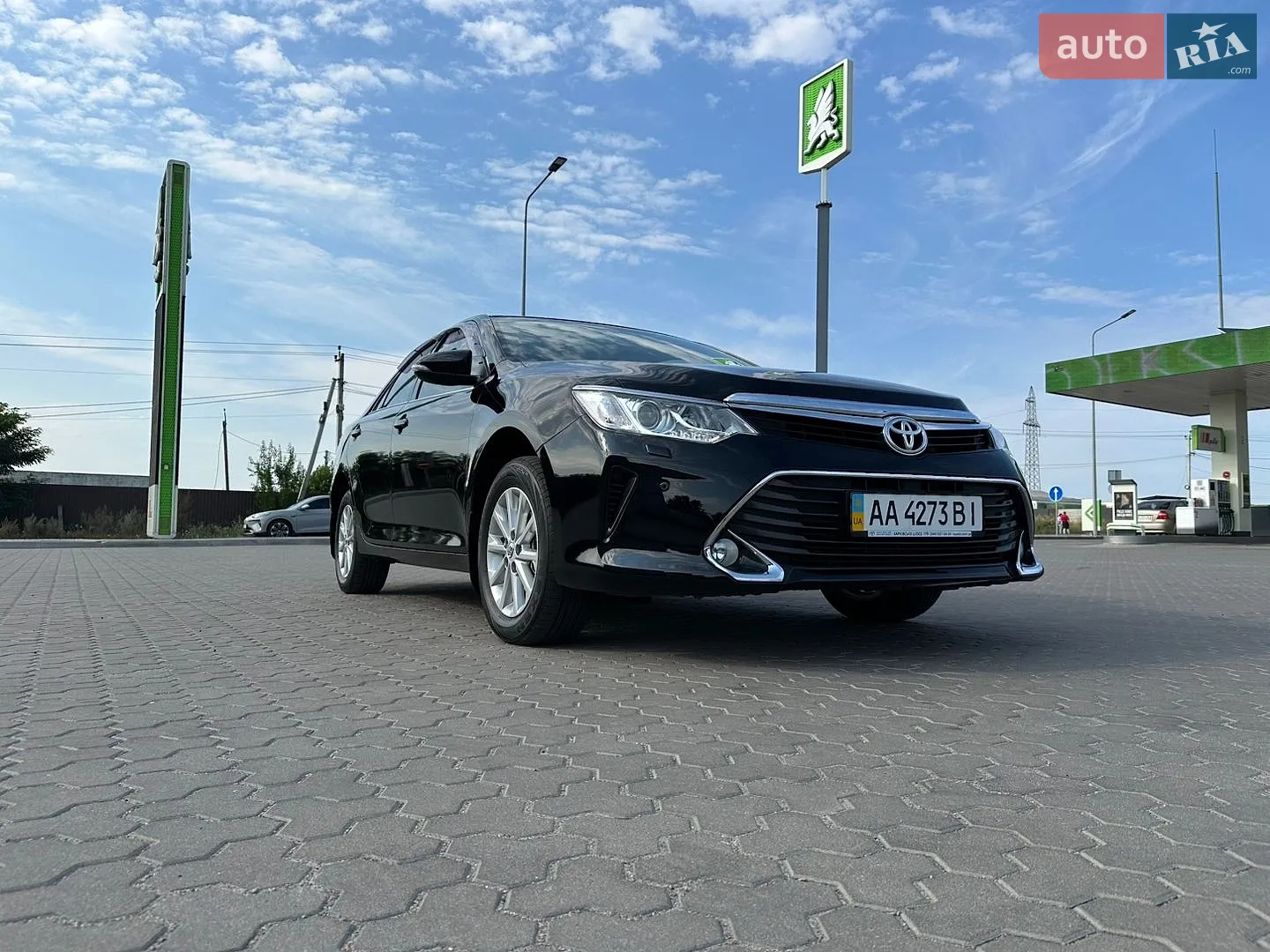 2016 Toyota Camry - мініатюра 13