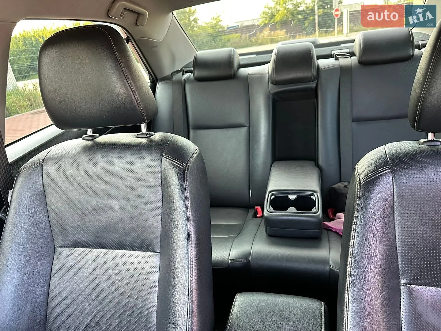 2016 Toyota Camry - мініатюра 31