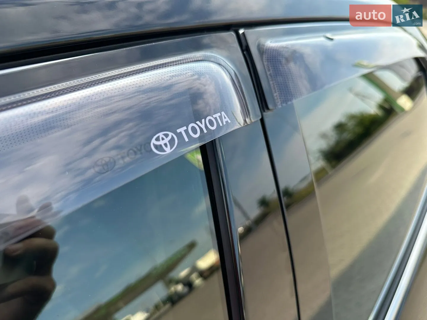 2016 Toyota Camry - мініатюра 36
