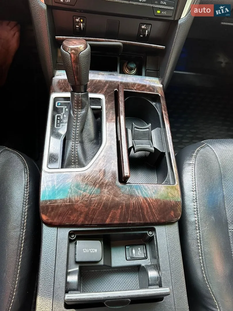 2016 Toyota Camry - мініатюра 34