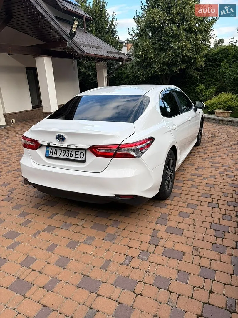2018 Toyota Camry - мініатюра 8