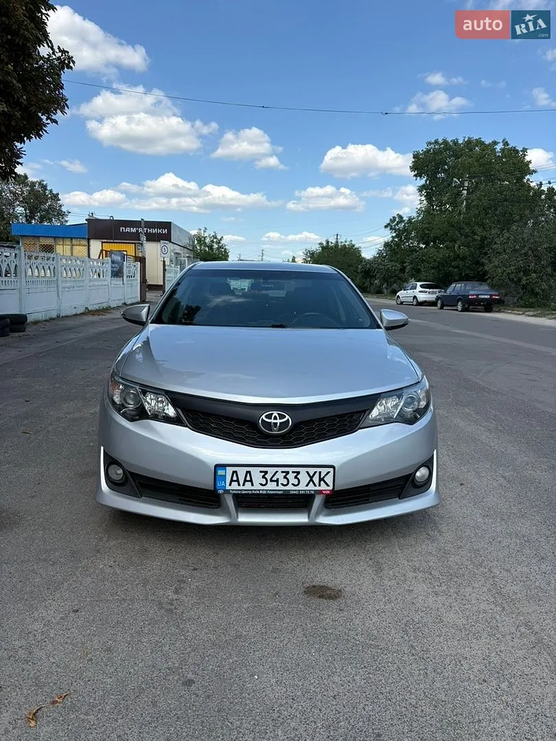 2014 Toyota Camry - мініатюра 5