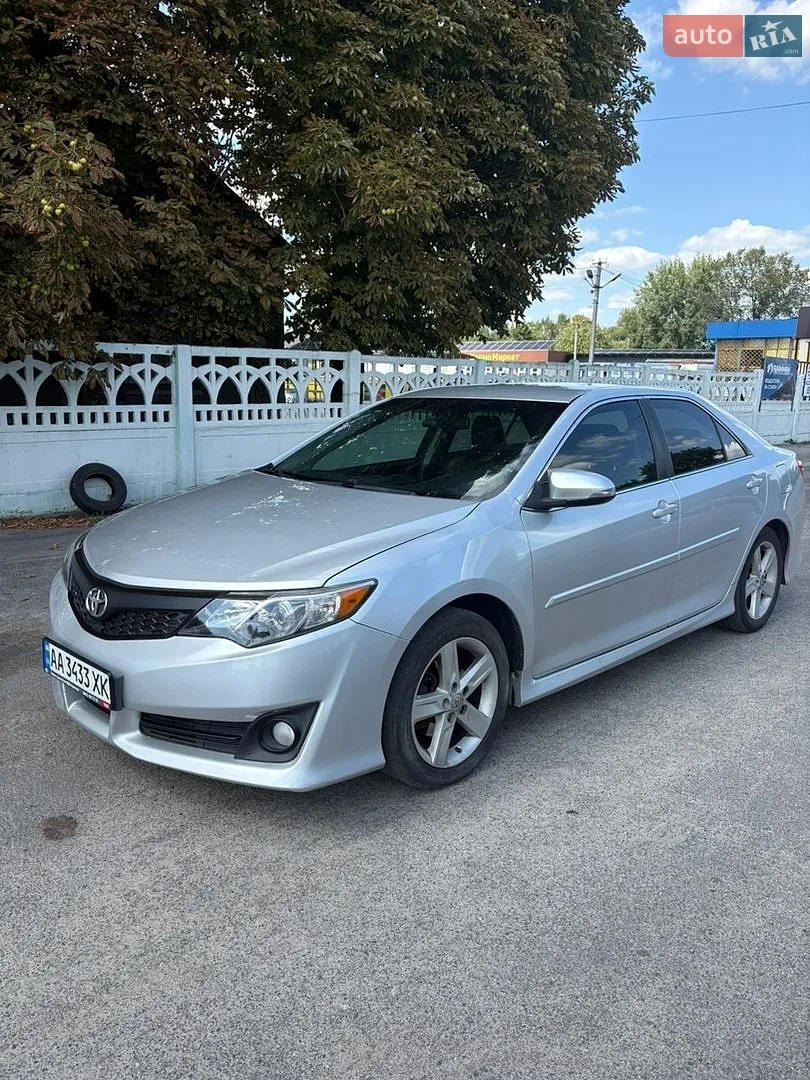 2014 Toyota Camry - мініатюра 4