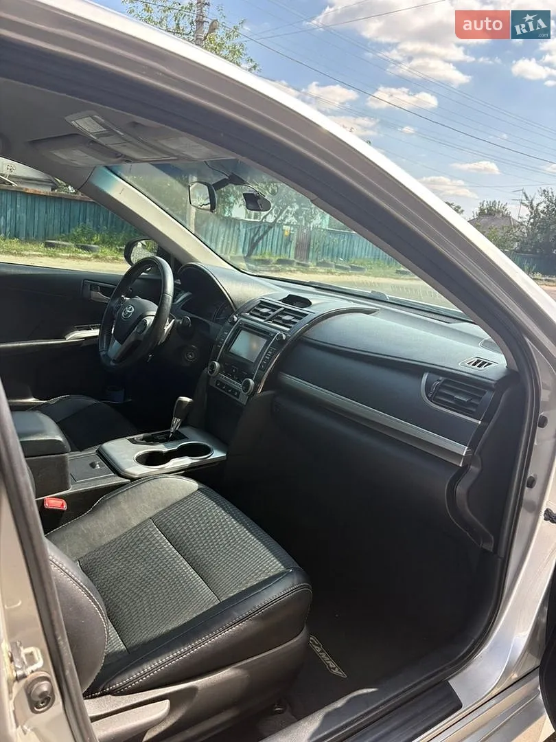 2014 Toyota Camry - мініатюра 21