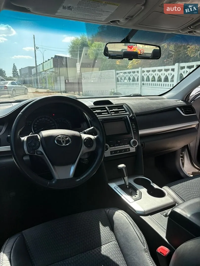 2014 Toyota Camry - мініатюра 22