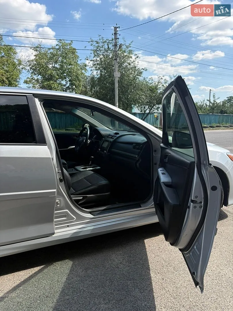 2014 Toyota Camry - мініатюра 23