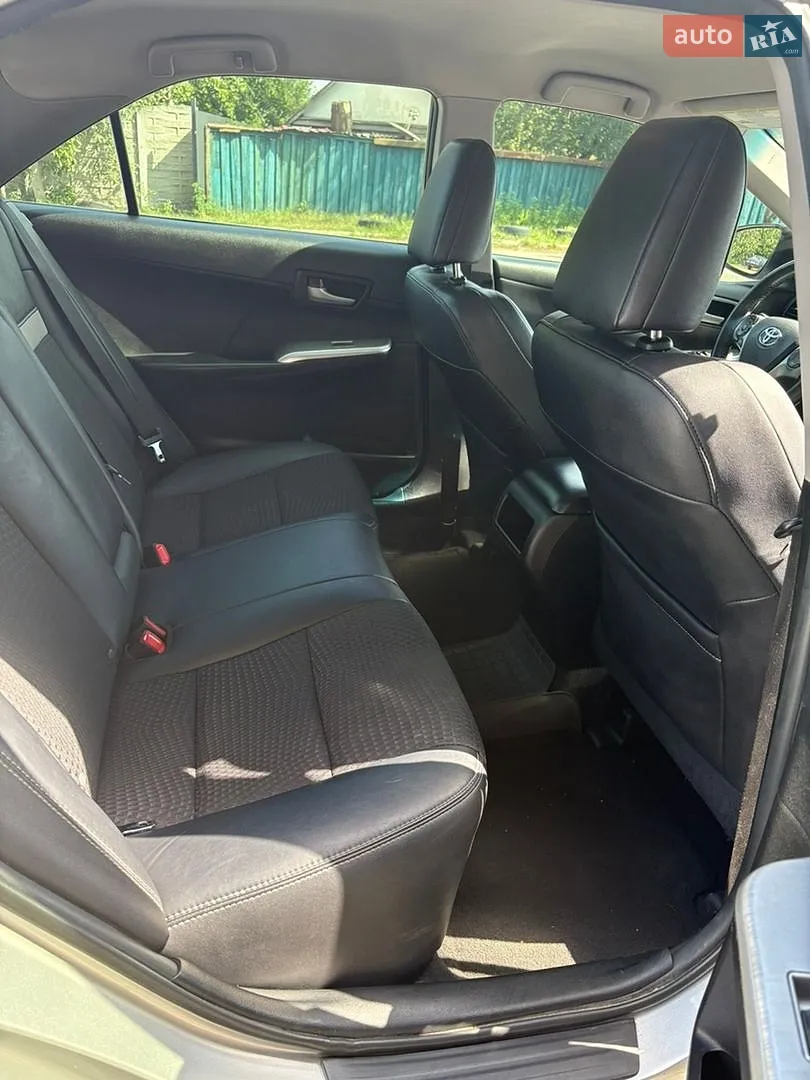 2014 Toyota Camry - мініатюра 28